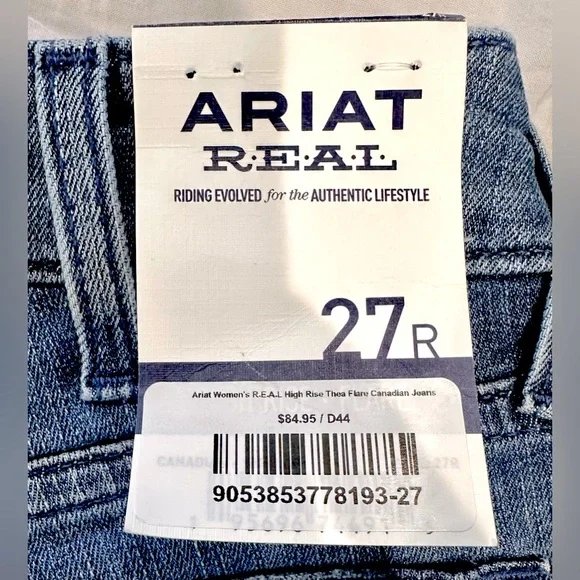 NWT Ariat High Rise Thea Flares Jeans Sz 27R - Picture 6 of 16